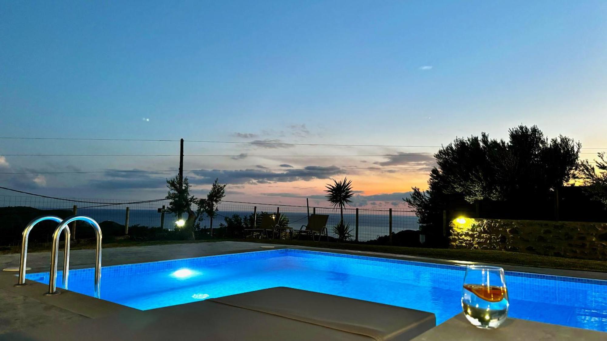 Villa Michael Triopetra Private Villa, Private Swimming Pool, Garden, Panoramic Sunset Exterior foto